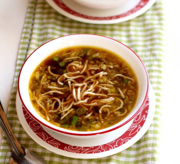 restuarant-style-veg-manchow-soup-recipe